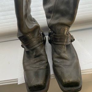 Womens vintage Frye boots size 8.5